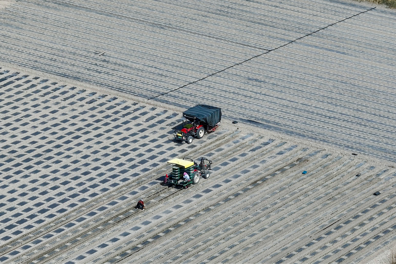 mmexport1776426809020