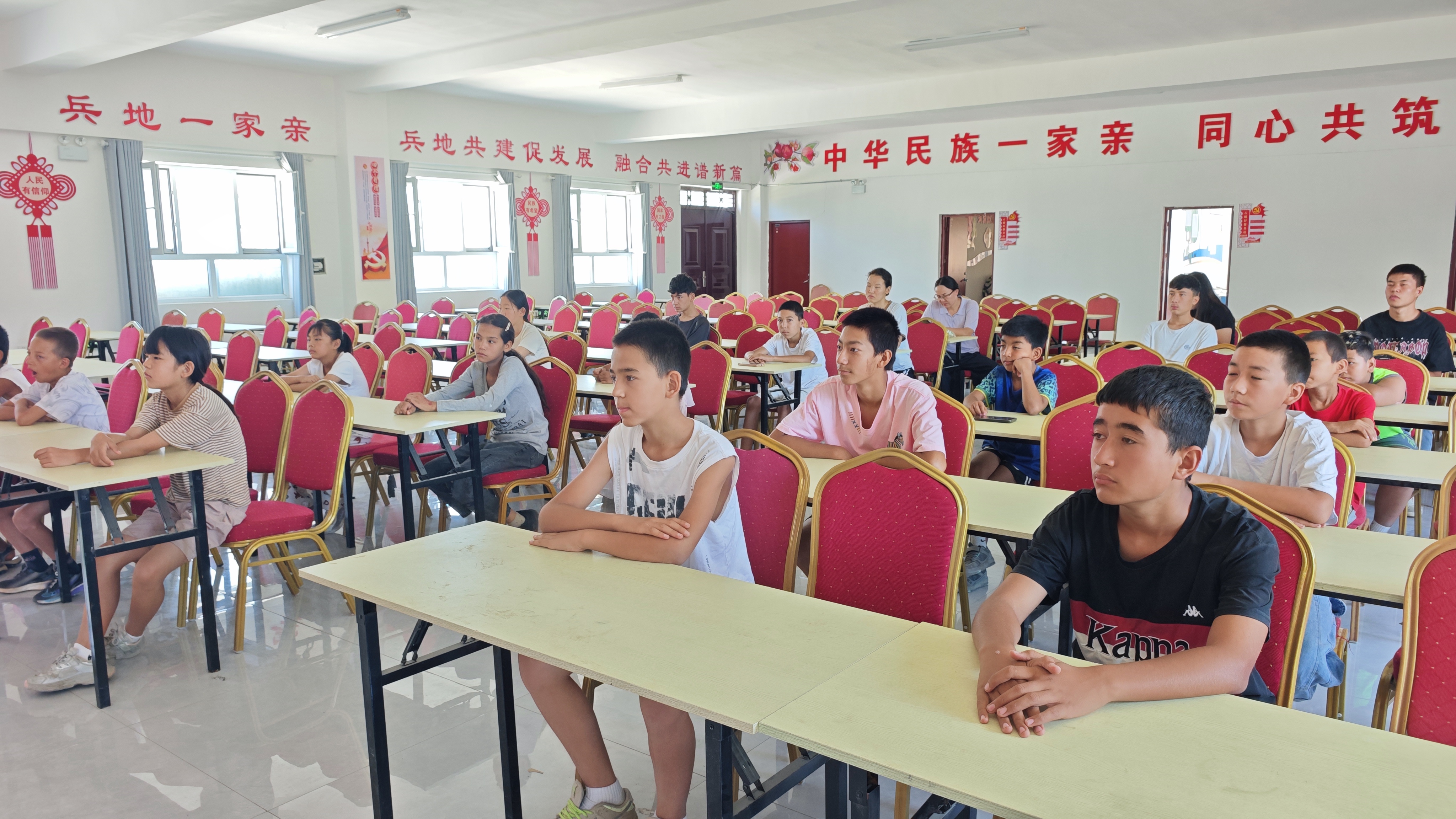 集中授课现场.jpg 集中授课现场.jpg