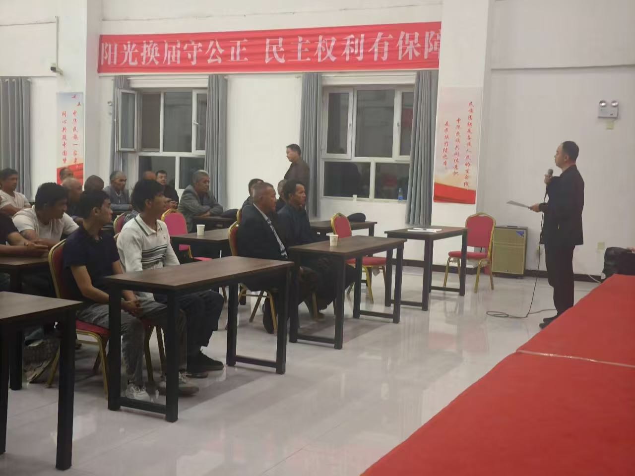法宣现场2.jpg